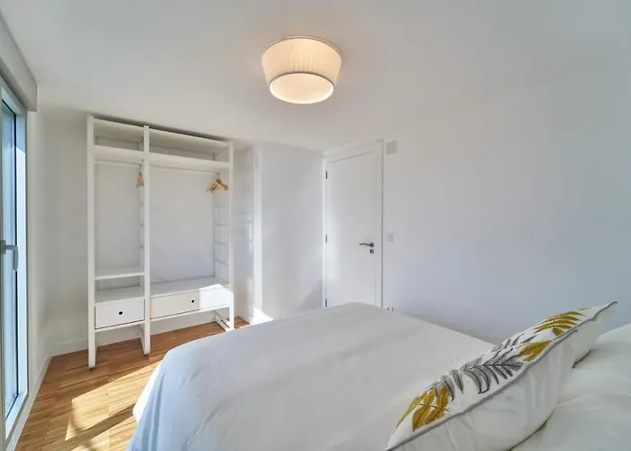 Views And Beds